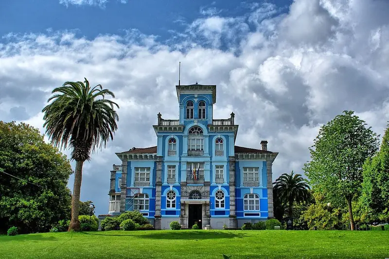Arquitectura indiana y jardines en Colombres, Asturias